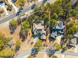 540 Westchester Place SW, Ocean Isle Beach, NC 28469 – photo 5: 10-web-or-mls-cammediallc.com outline.1