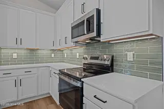 1216 Petite Terre Court, New Bern, NC 28560 – photo 13: 27-web-or-mls-DSC_7998