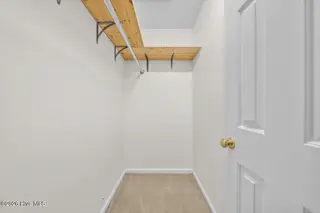 118 Kensington Way, Aberdeen, NC 28315 – photo 14: 118 Ken Primary Closet