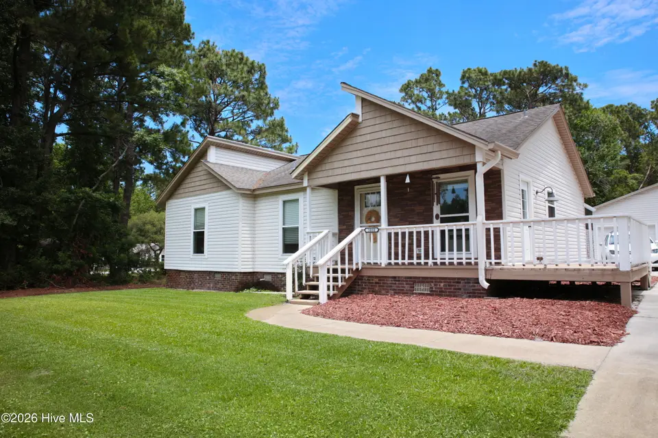 1010 Haymarket Lane, Wilmington, NC 28412 — 3-bedroom home in Echo East, Wilmington, NC, photo 1 of 61