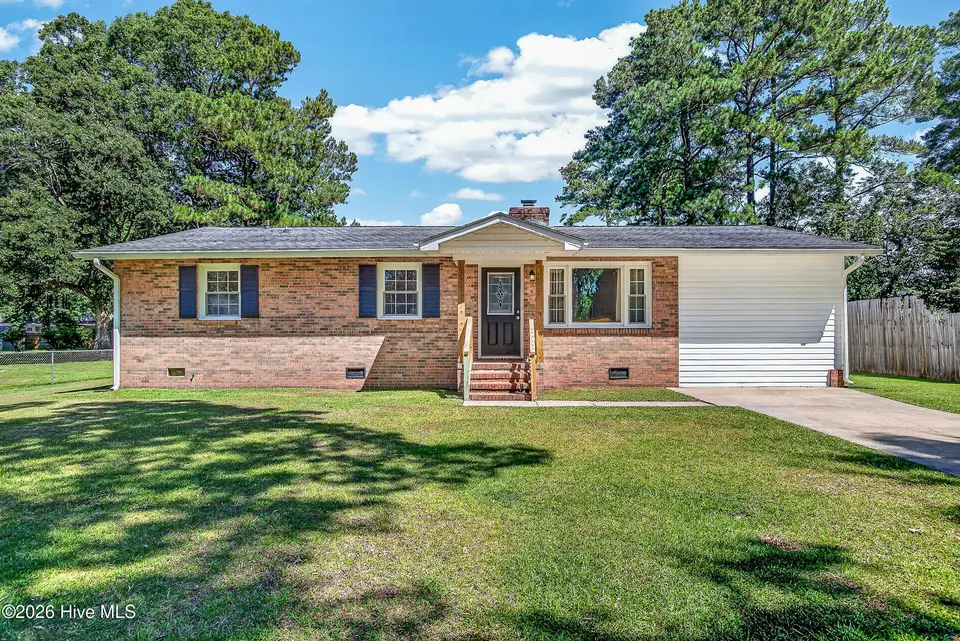 109 King Richard Court, Jacksonville, NC 28546 – photo 1 of 27