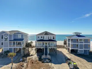 6621 W Beach Drive, Oak Island, NC 28465 – photo 3: 6621 W Beach Drive