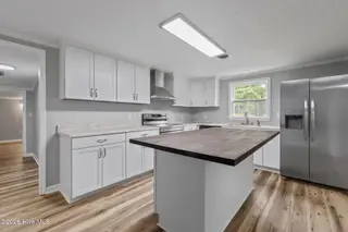 938 Old Grantham Road, Goldsboro, NC 27530 — 4-bedroom home, Goldsboro, NC, photo 13 of 40