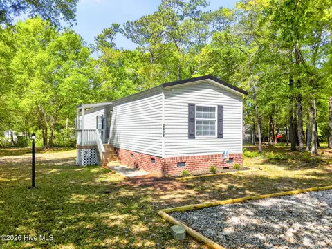 3439 Marlin Dr SE, Bolivia