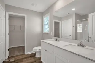 8 W Emily Gardens Drive, Selma, NC 27576 – photo 24: 8 W Emily Gardens Dr(25 of 32)