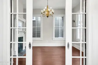 314 N 5th Avenue, Wilmington, NC 28401 — 4-bedroom home in Historic District, Wilmington, NC, photo 11 of 55: 314N5thAve