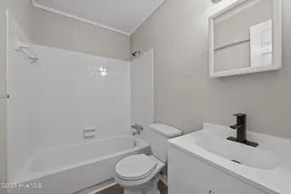 106 Ronny Court, Jacksonville, NC 28546 — 3-bedroom home in Brynn Marr, Jacksonville, NC, photo 24 of 47: 47-web-or-mls-_RAD1036