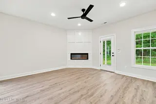 2004 Dartford Drive A, Greenville, NC 27834 – photo 13: 14-web-or-mls-IMG_0107_edit