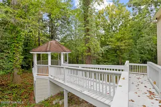 103 Marina Court, Jacksonville, NC 28540 — 4-bedroom home in Riverwood Estates, Jacksonville, NC, photo 2 of 53