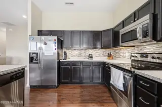 405 Rockland Drive, Greenville, NC 27858 – photo 7: 12-web-or-mls-BLS_0014