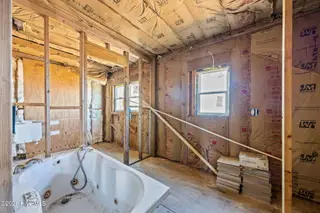2472 Cedar Island Road, Cedar Island, NC 28520 — 3-bedroom home, Cedar Island, NC, photo 8 of 33: 2472 Cedar Island Rd