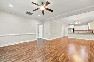 1676 Cambria Drive B, Greenville, NC 27834 – photo 16: 26-web-or-mls-IMG_0047_edit