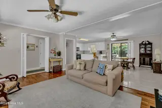 605 Mohican Trail, Wilmington, NC 28409 – photo 7: 011_img_1616_696