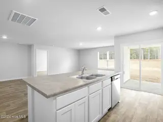409 Driftwood Drive Lot 47, Richlands, NC 28574 – photo 7: Similar