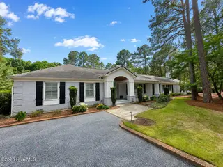 700 Linden Road, Pinehurst, NC 28374 – photo 2: 1
