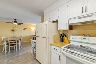 418 Carolina Beach Avenue N Unit 3b, Carolina Beach, NC 28428 – photo 17: 17-web-or-mls-GI - 418 Carolina Beach Av