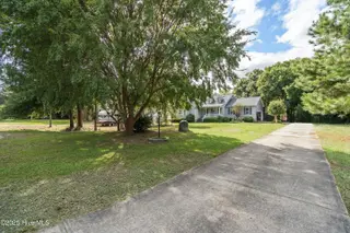 1961 Gastonia Road, Southport, NC 28461 — 3-bedroom home in Boiling Spring Lakes, Southport, NC, photo 2 of 25: Entrance