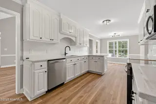 300 Waters Circle, Goldsboro, NC 27534 – photo 10: 12-web-or-mls-016_DSC03464