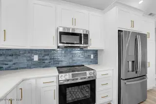 1213 N Shore Drive, Surf City, NC 28445 – photo 11: 012_6g8a2763_460