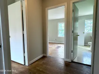 2831 Easy Street, Newport, NC 28570 – photo 17: Upstairs hallway