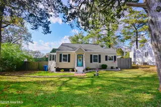 410 Sherwood Road, Jacksonville, NC 28540 – photo 1: _DSC2177