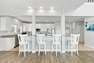 Atlantic Beach – photo 9: Breakfast Bar