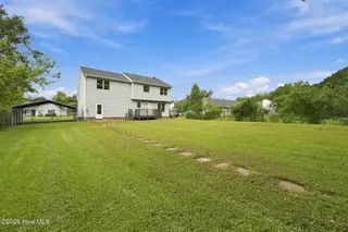 806 Mandarin Trail, Jacksonville, NC 28540 — 3-bedroom home in Mallard Creek, Jacksonville, NC, photo 19 of 51: 20-web-or-mls-19