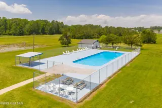107 Tradewinds Road, Newport, NC 28570 – photo 12: 107 Tradewinds Rd