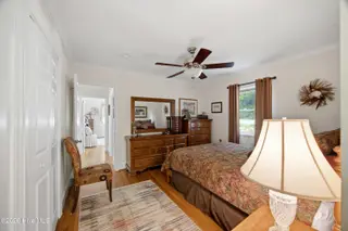1301 N Poplar Street, Aberdeen, NC 28315 – photo 12: Bedroom