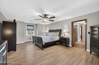 10020 S Olde Towne Wynd, Belville, NC 28451 — 3-bedroom home in Olde Towne, Belville, NC, photo 20 of 56: 10020SOldeTowneWyndSE-46