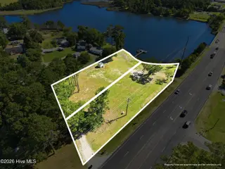120 Russell Cove, Newport, NC 28570 – photo 6: 5-print-DJI_20260624094323_0244_D _split