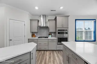 439 Sugar Cove, Wilmington, NC 28411 — 5-bedroom home in Scotts Hill Village, Wilmington, NC, photo 16 of 63: 14_kitchen