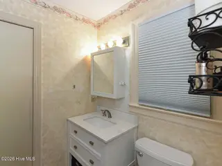 3508 Christopher Drive NW, Wilson, NC 27896 — 3-bedroom home in Wescott Village, Wilson, NC, photo 14 of 20: Interior - full bath - ok