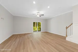 238 Cline Way Unit 126, Beaufort, NC 28516 – photo 9: Living Area