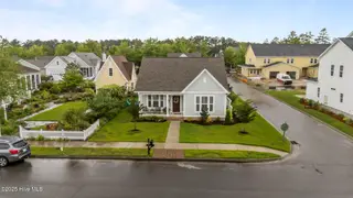 4083 Reunion Pointe Lane, New Bern, NC 28562 – photo 2: 34-web-or-mls-DJI_20250512143548_0041_D