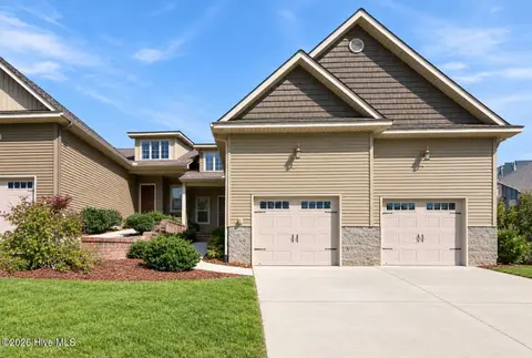 107 Cypress Circle, Southern Pines