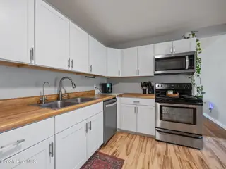 720 Barn Street, Jacksonville, NC 28540 – photo 23: 21-web-or-mls-720 Barn St. 46