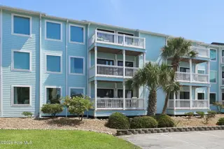 9201 Coast Guard Road B102, Emerald Isle, NC 28594 – photo 1: B102