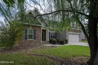 820 Megan Drive, Greenville, NC 27834 – photo 10: 820_Megan-10