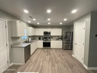 93 Shamrock Drive SW, Sunset Beach, NC 28468 – photo 6: Kitchen