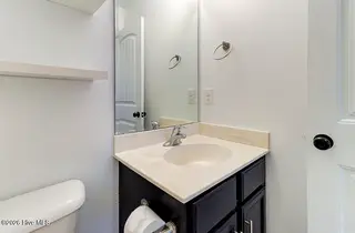 6421 Fawn Settle Drive, Wilmington, NC 28409 — 3-bedroom home in Deer Crossing, Wilmington, NC, photo 15 of 18: original (10)