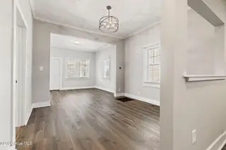 813 Walnut Street, Wilmington, NC 28401 – photo 11: 14-web-or-mls-GI - 813 Walnut St - Listi