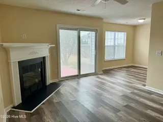2508 Bluff View Court B, Greenville, NC 27834 – photo 5: 432A6F00-3B51-4EF6-B40E-19493E455DB6_1_2