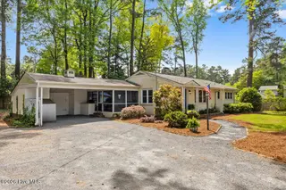 605 S May Street, Southern Pines, NC 28387 – photo 3: Large Drive With Extra Parking
