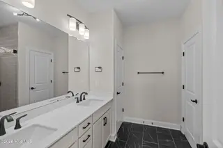 1709 Dew Meadow Drive, Winterville, NC 28590 – photo 24: 31-web-or-mls-BLS_0063