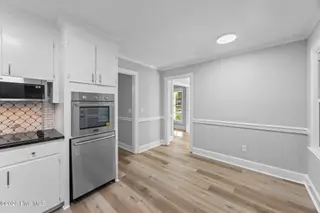 117 Greenwood Drive, Greenville, NC 27834 – photo 13: 25-web-or-mls-BLS_0024