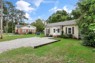 1105 Adams Street N, Wilson, NC 27893 – photo 2: 1105-adams-st-n-adam-bennett-002