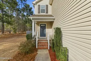 565 W Philadelphia Avenue, Pinebluff, NC 28373 – photo 5: Front Porch