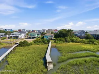 2016 W Pelican Drive, Oak Island, NC 28465 – photo 5