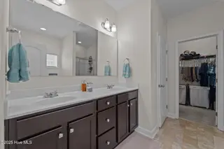 1150 Whitney Drive, Aberdeen, NC 28315 – photo 24: 19- Owner Bathroom